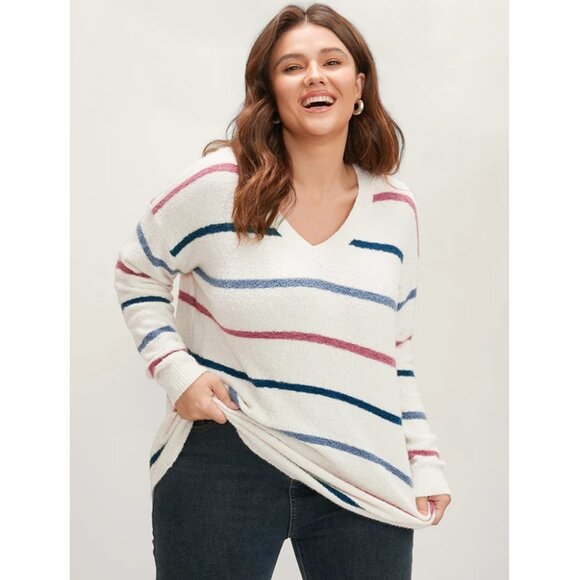 NWT BloomChic Striped Contrast Super Soft Knit V Neck Fluffy Knit Top Size 10/M - Picture 2 of 7